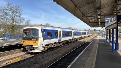 165008 at Princes Risborough. &copy; Luivery