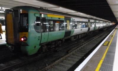 377158 at London Victoria. &copy; BigKev