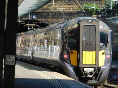 385101 at Haymarket. &copy; Trainman5862