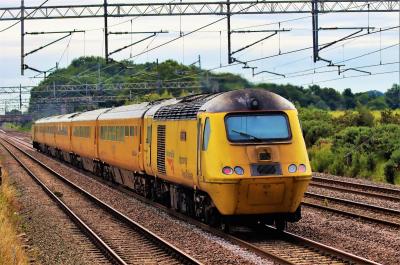 43062 at Acton Bridge (Cheshire). &copy; stevexos