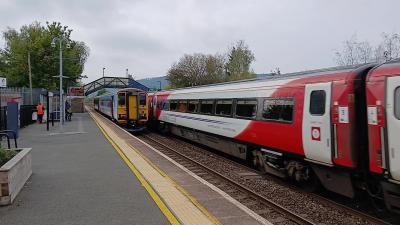 11325 coach at Craven Arms. &copy; Geoff