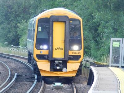 158749 at Hilsea. &copy; Trainman5862