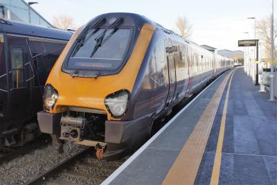 220017 at Worcestershire Parkway. &copy; Gary37401