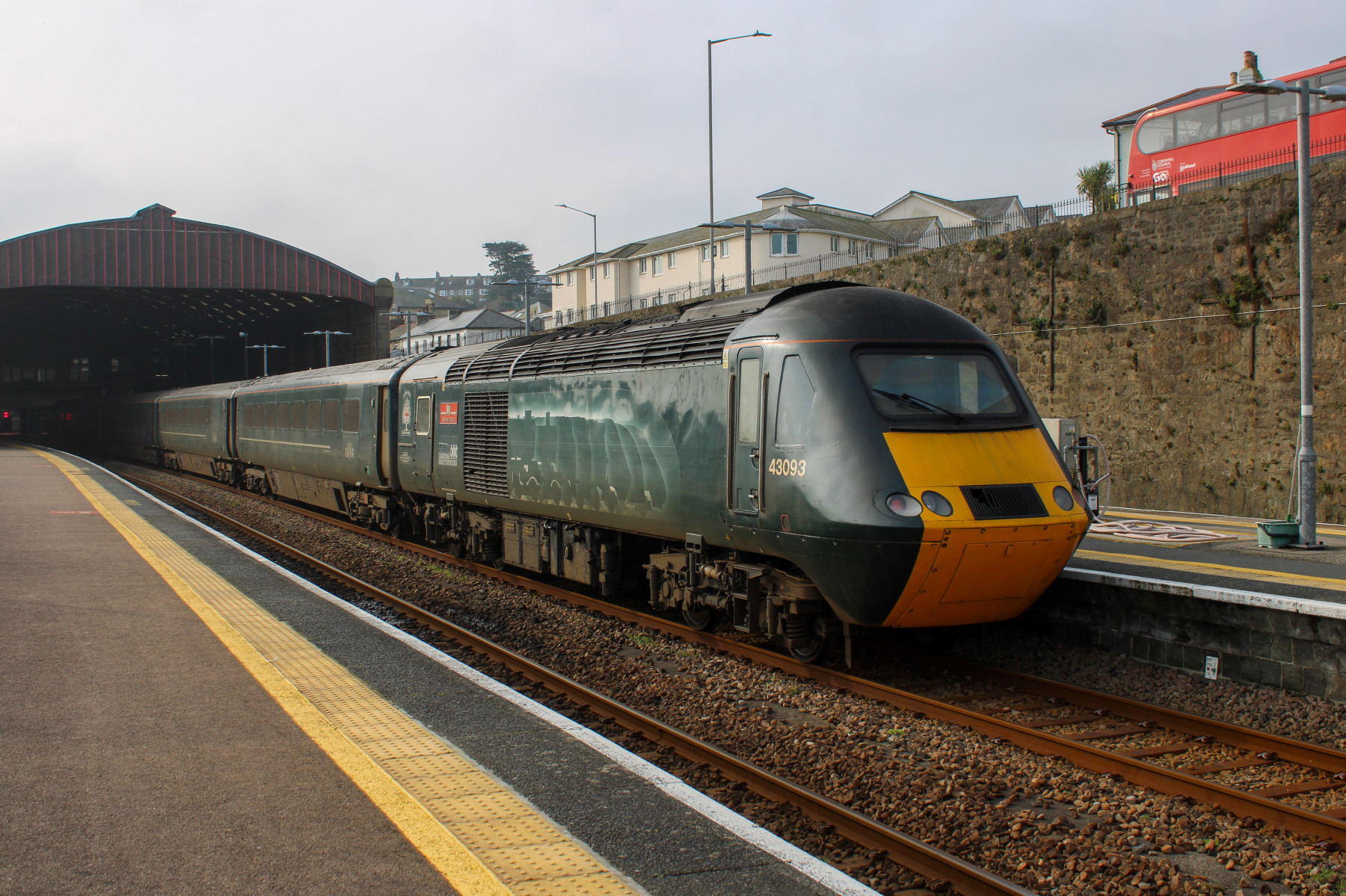 Photo of 43093 at Penzance — trainlogger