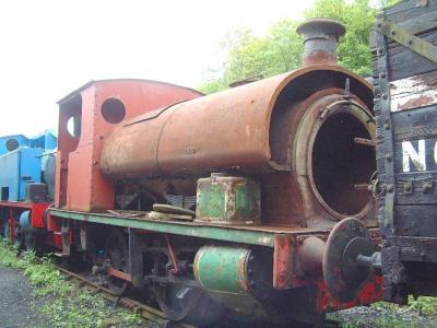 HC1689 STEAM at Elsecar Heritage Railway. &copy; Byron5574