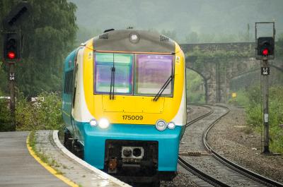 175009 at Llandudno Junction. &copy; Shotts