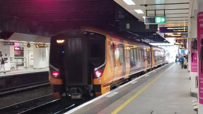 730006 at Birmingham New Street. &copy; MemberOfThePublic