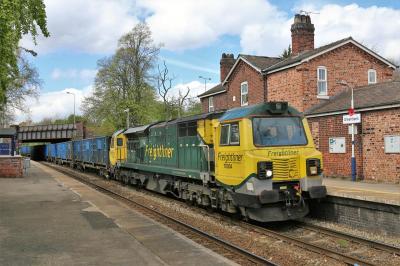 70004 at Greenbank. &copy; stevexos