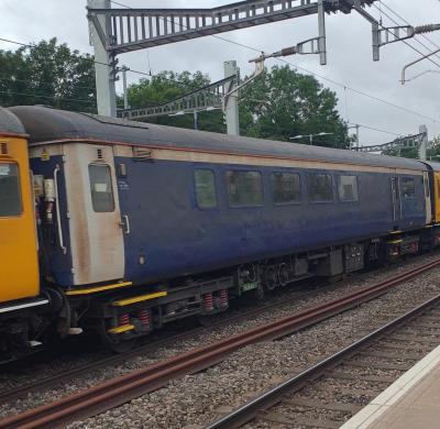 9801 coach at Maidenhead. &copy; MikeMOL