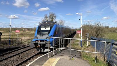 12813 at Kings Sutton. &copy; Luivery