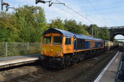66765 at Bescot. &copy; Kempydak