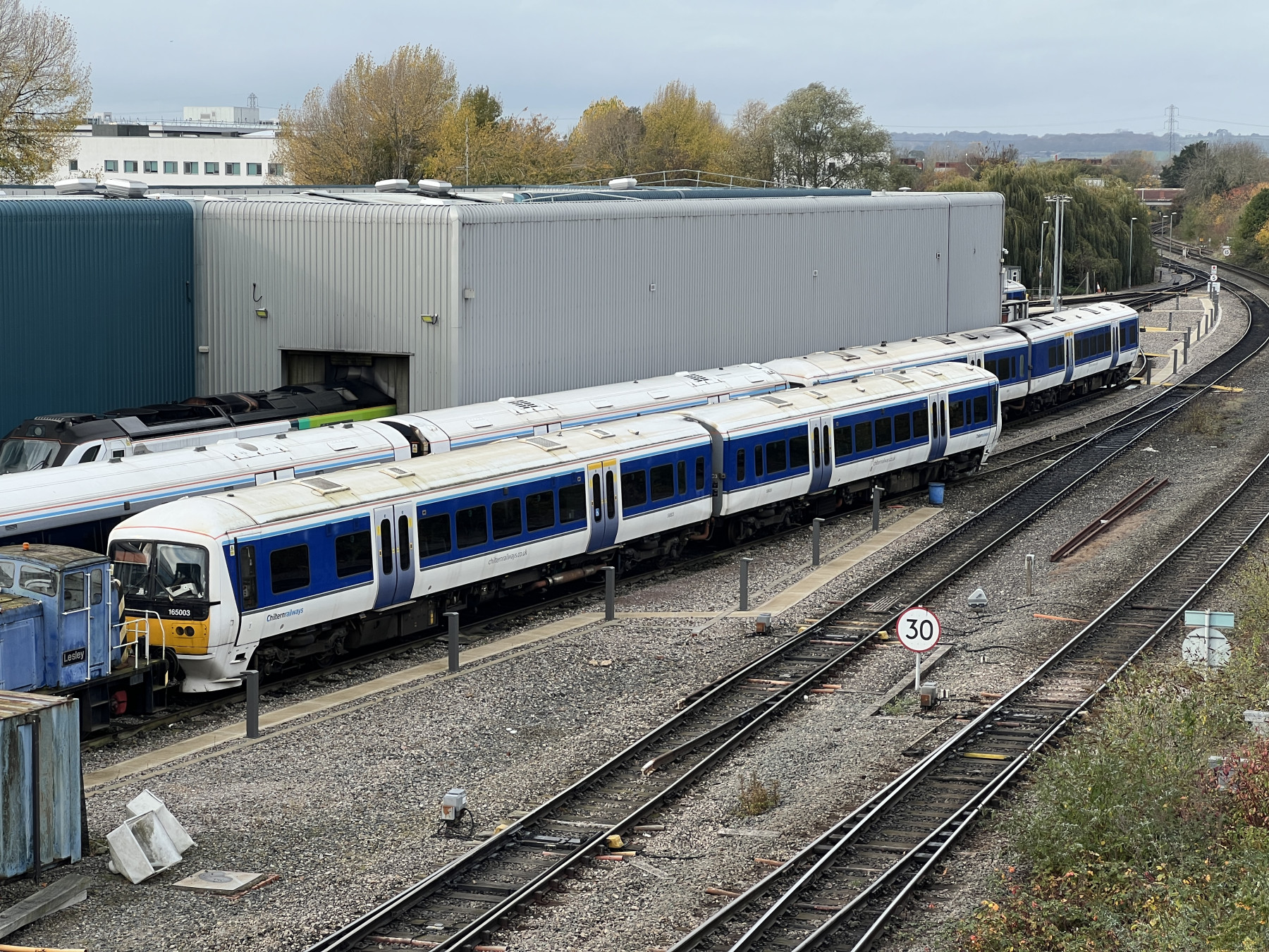photo of 165003 at Aylesbury Maintenance Depot