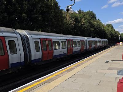Croxley (LU) photo