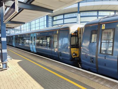 375626 at Ashford International. &copy; Geoff