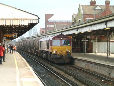 66213 at Basingstoke. &copy; Pape_Timmo