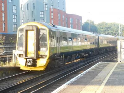 158747 at Fratton. &copy; Trainman5862