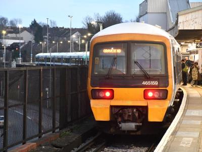 465159 at Dartford. &copy; MJM
