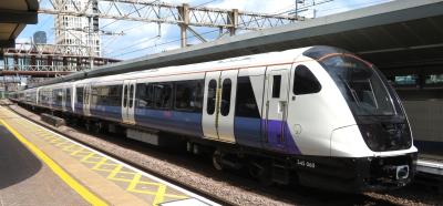345060 at Stratford. &copy; Geoff