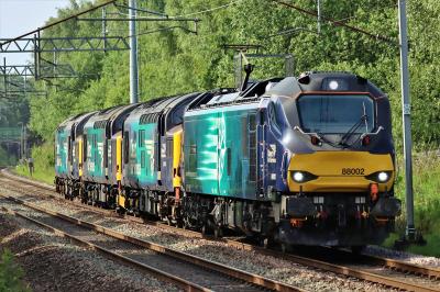 88002 at Boars Head, Standish, Wigan. &copy; stevexos