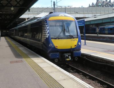 170470 at Edinburgh Waverley. &copy; Geoff