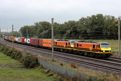 90006 at Winwick. &copy; stevexos