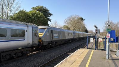 82302 at Bicester North. &copy; Luivery