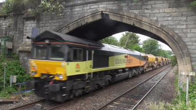 66847 at Oldfield Park. &copy; JM-Freightliner