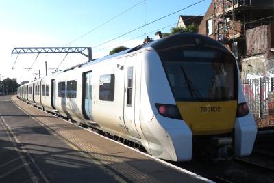 700032 at West Hampstead Thameslink. &copy; Geoff