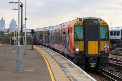 458508 at Clapham Junction. &copy; South Coast Trainspotter