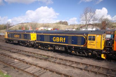 20901,20905 at Barrow Hill. &copy; trainlogger