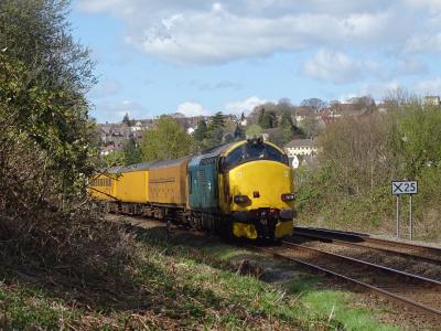 37610 at Stroud (Gloucs). &copy; Western Campaigner