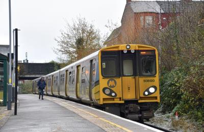 508120 at Birkenhead Park. &copy; Brodie