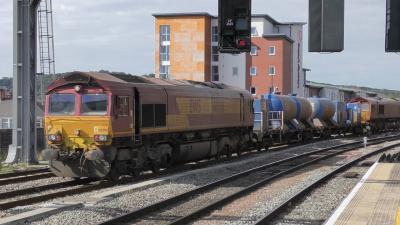66061 at Cardiff Central. &copy; JM-Freightliner