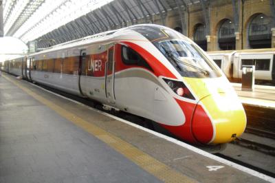 800102 at London Kings Cross. &copy; Gary37401