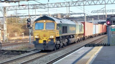 66520 at Nuneaton. &copy; MemberOfThePublic
