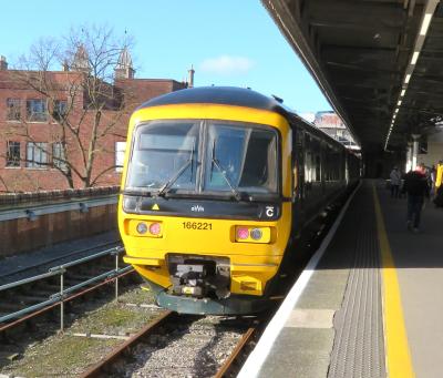 166221 at Bristol Temple Meads. &copy; Geoff