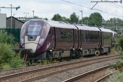 810008 at Kettering. &copy; llamafish