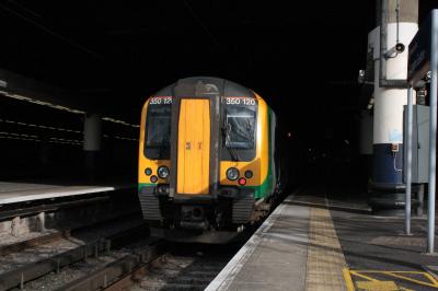 350120 at London Euston. &copy; linuxyeti