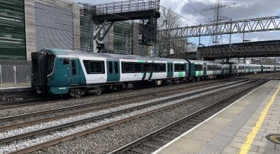 730222 at Stafford. &copy; BigKev