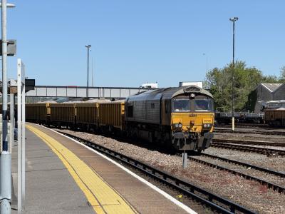 66789 at Eastleigh Yard. &copy; Luivery