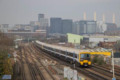 465914 at Wandsworth Road. &copy; Zain