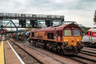 66151 at Lincoln Central. &copy; stevexos