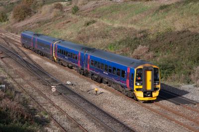 158763,158766 at Pilning. &copy; trainlogger