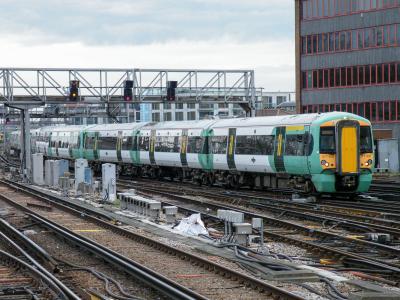 377308 at London Bridge. &copy; llamafish