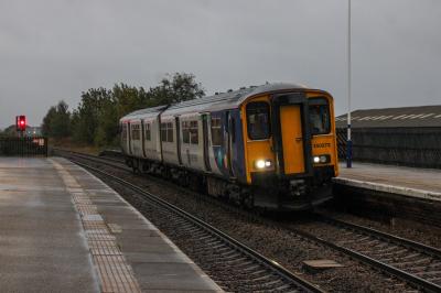150272 at Church Fenton. &copy; South Coast Trainspotter
