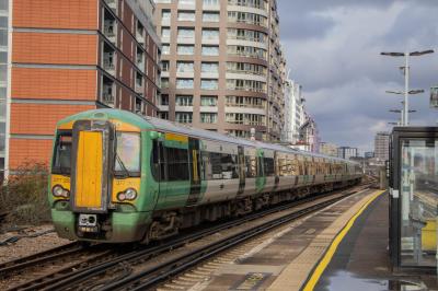 377203 at Battersea Park. &copy; Zain
