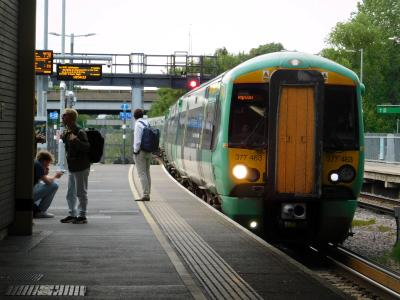 377463 at Gatwick Airport. &copy; Trainman5862