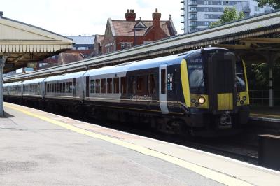 444024 at Basingstoke. &copy; railwork