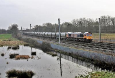 66756 at Winwick. &copy; stevexos