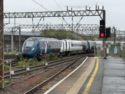 805011 at Crewe. &copy; Luivery
